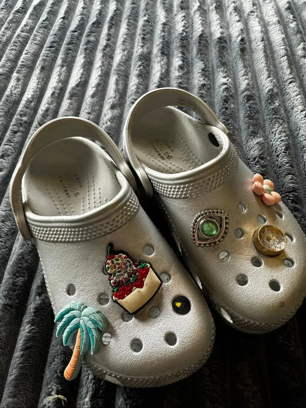 Crocs Girls Silver Clogs Size 11